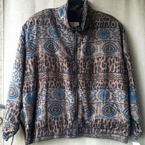 STUNT Sports Jackets & Blazers - 💛 Vintage 80th Silk bomber jacket.‎ Size L